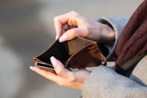 O dilema da educação financeira para as pessoas de baixa renda 1 educacaofina