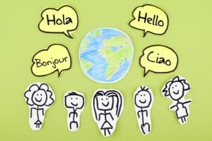 Aulas de Idiomas Gratuitas em São Paulo 1 AAYSE-EZGI-ICMELI-Dreamstime