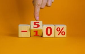 O que explica a antecipação da Black Friday? 1 dreamstime s 196521415 Dzmitry Dzemidovich min