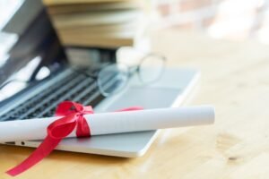 Programa Carioca Paga Meia no Rio de Janeiro - RJ 2 Fonte: chainarong06 - Shutterstock