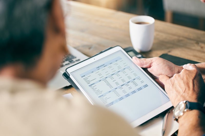 Diferença entre investir pela conta pessoal e pela conta da empresa