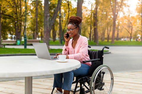 Programa Meu Emprego Inclusivo em São Vicente